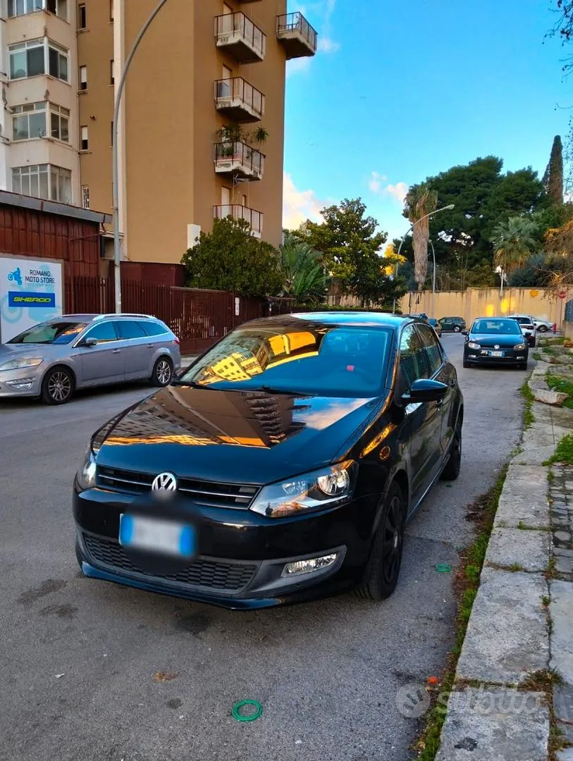 Volkswagen Polo 2010 photo 2