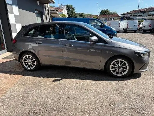 Mercedes-Benz B 2022 photo 5