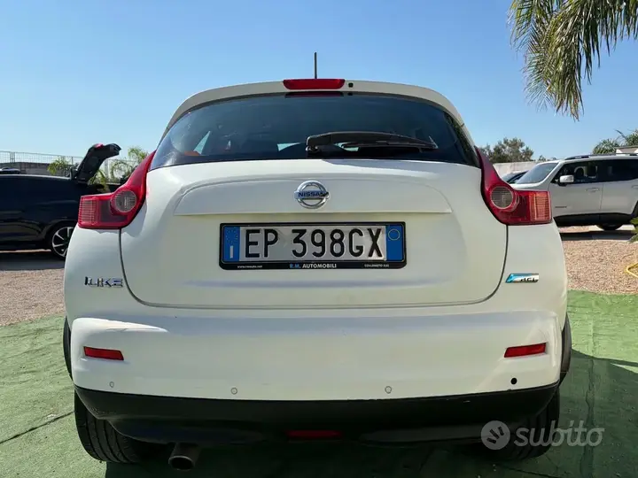 Nissan Juke 2013 photo 4
