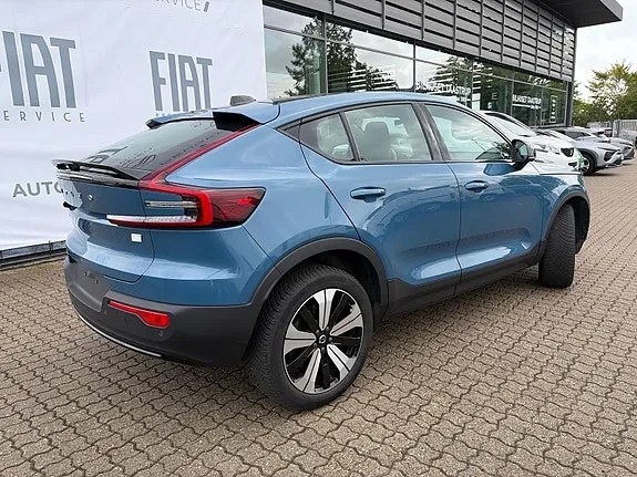 Volvo C40 2023 photo 2