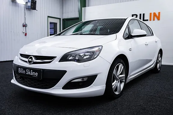 Opel Astra 2014 photo 4