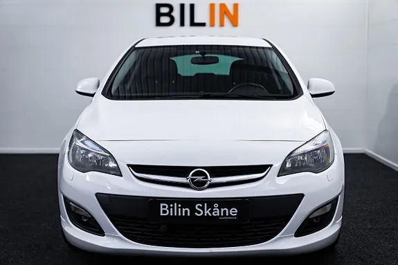 Opel Astra 2014 photo 3