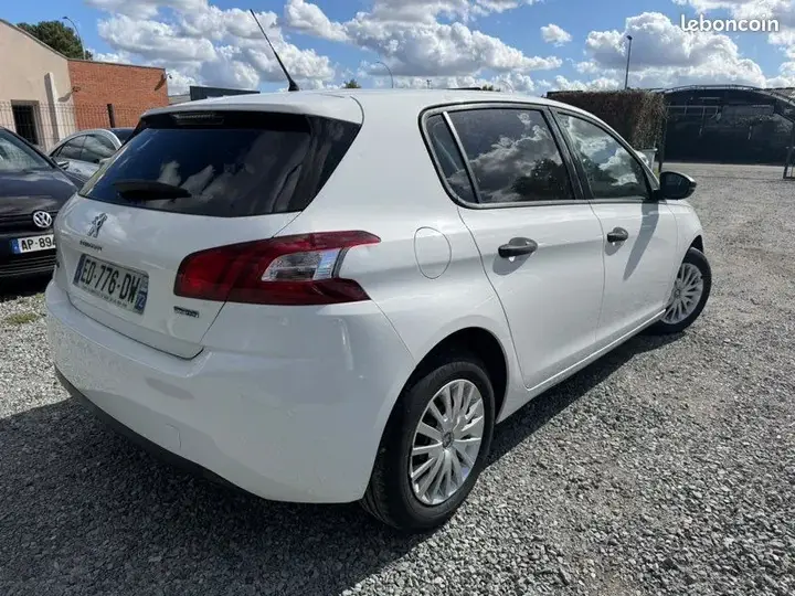 Peugeot 308 2016 photo 2