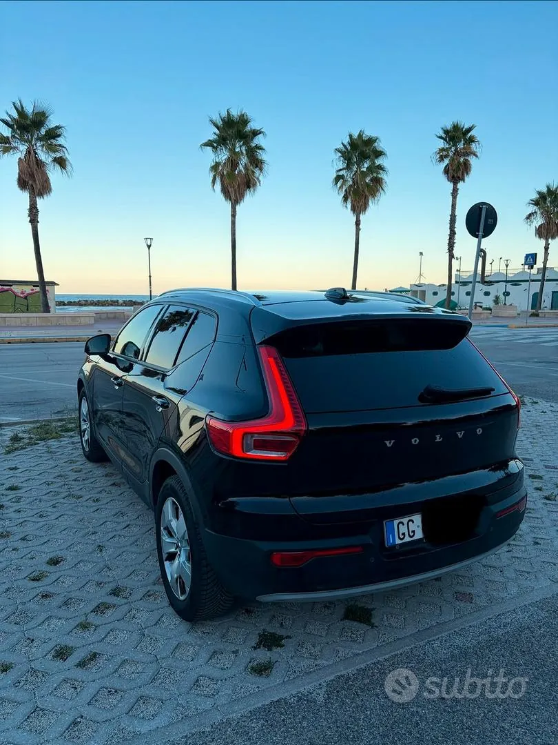 Volvo Xc40 2022 photo 4