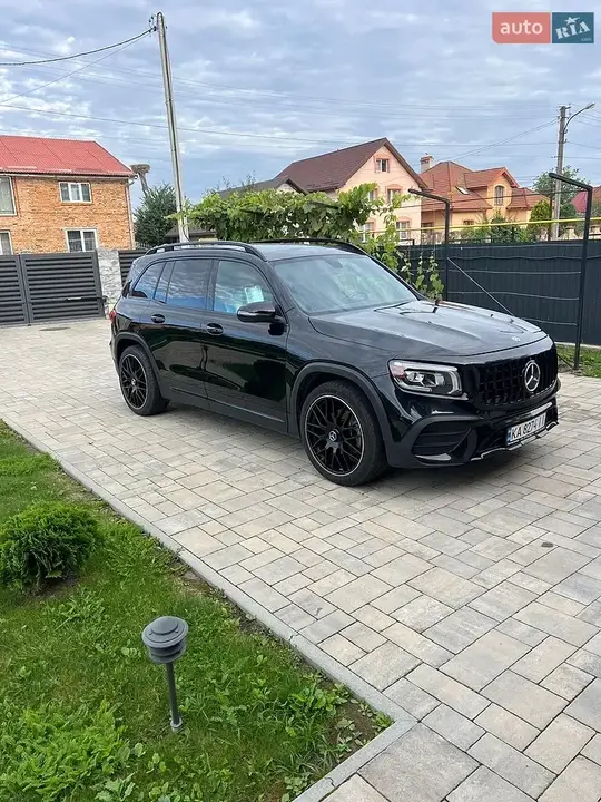 Mercedes-Benz Glb 2019 photo 3