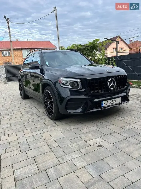 Mercedes-Benz Glb