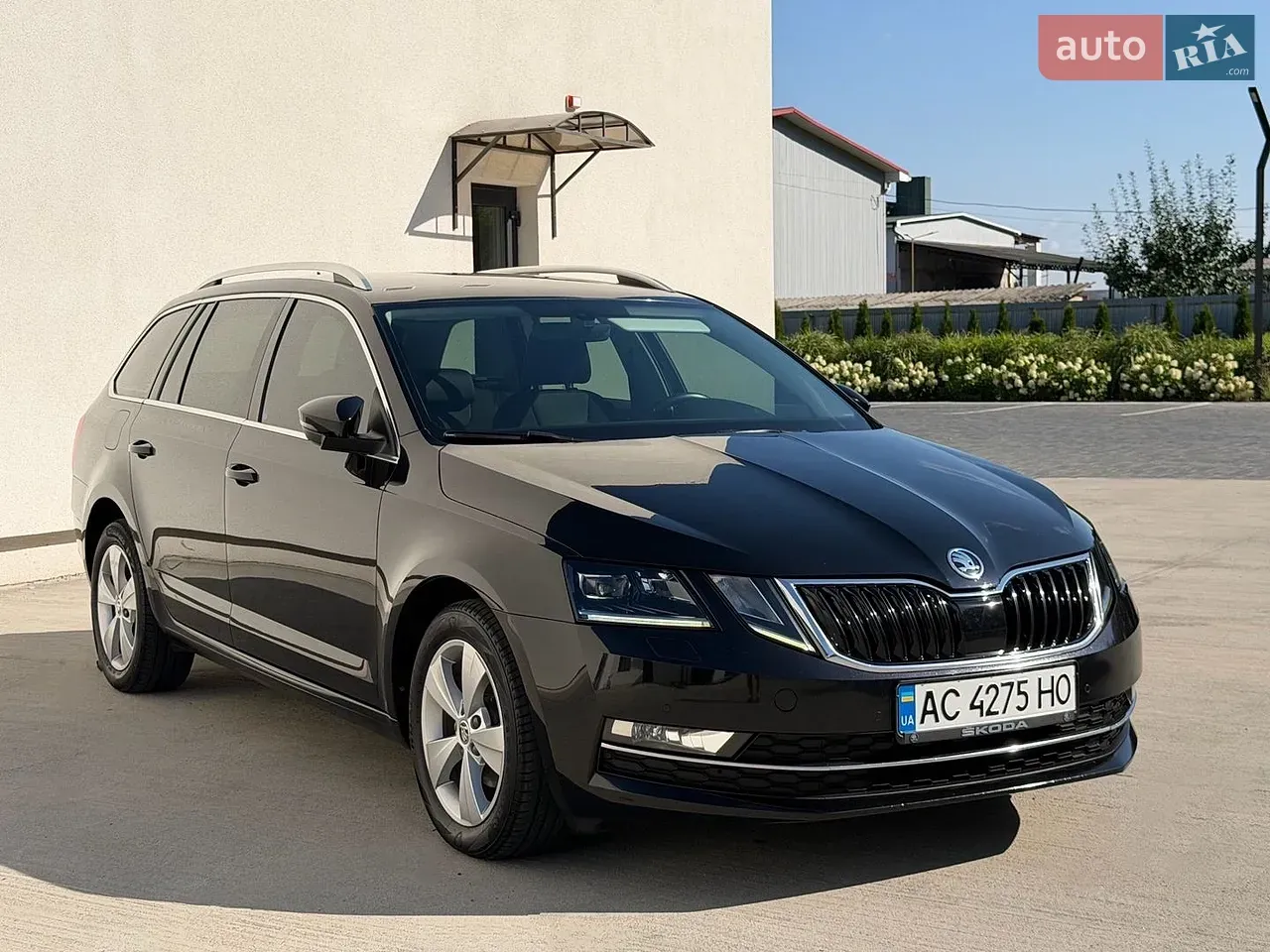 Skoda Octavia 2019 photo 2