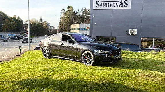 Jaguar Xe