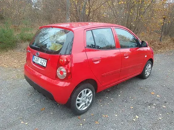 Kia Picanto 2010 photo 2