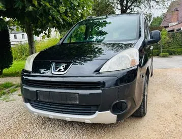 Peugeot Partner 2011 photo 3