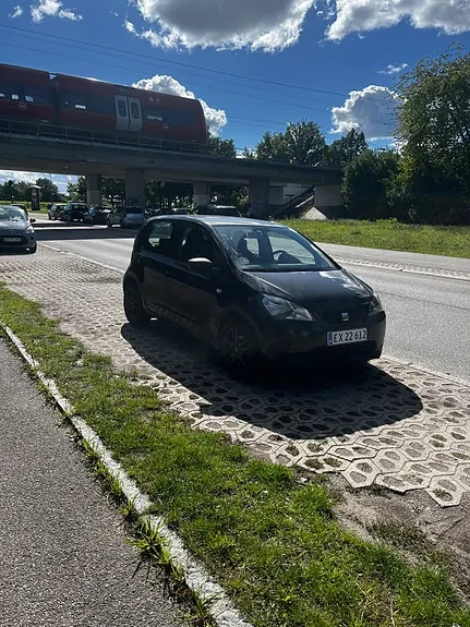 Seat Mii 2014 photo 2