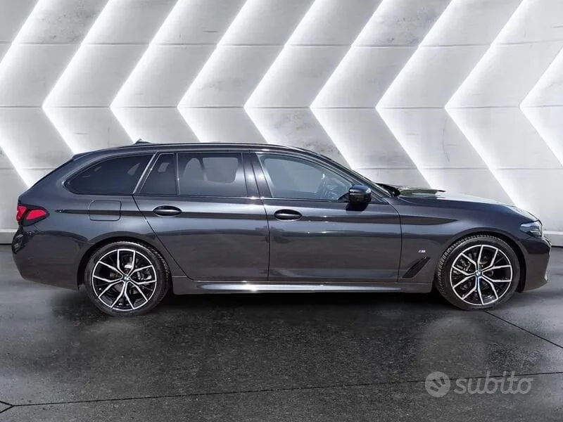 BMW 5 Series 2021 photo 5