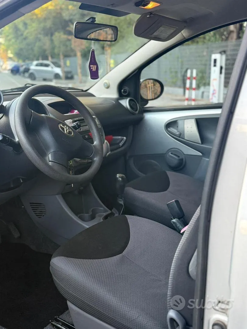 Toyota Aygo 2008 photo 3
