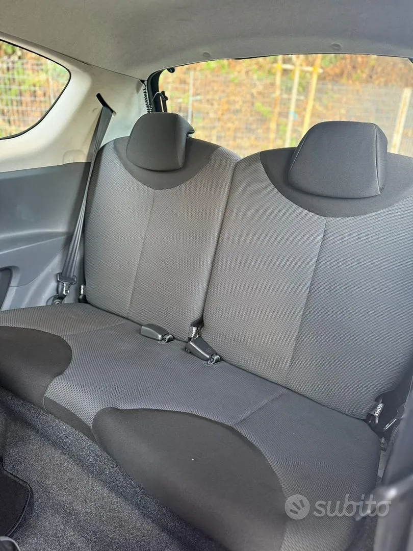 Toyota Aygo 2008 photo 4