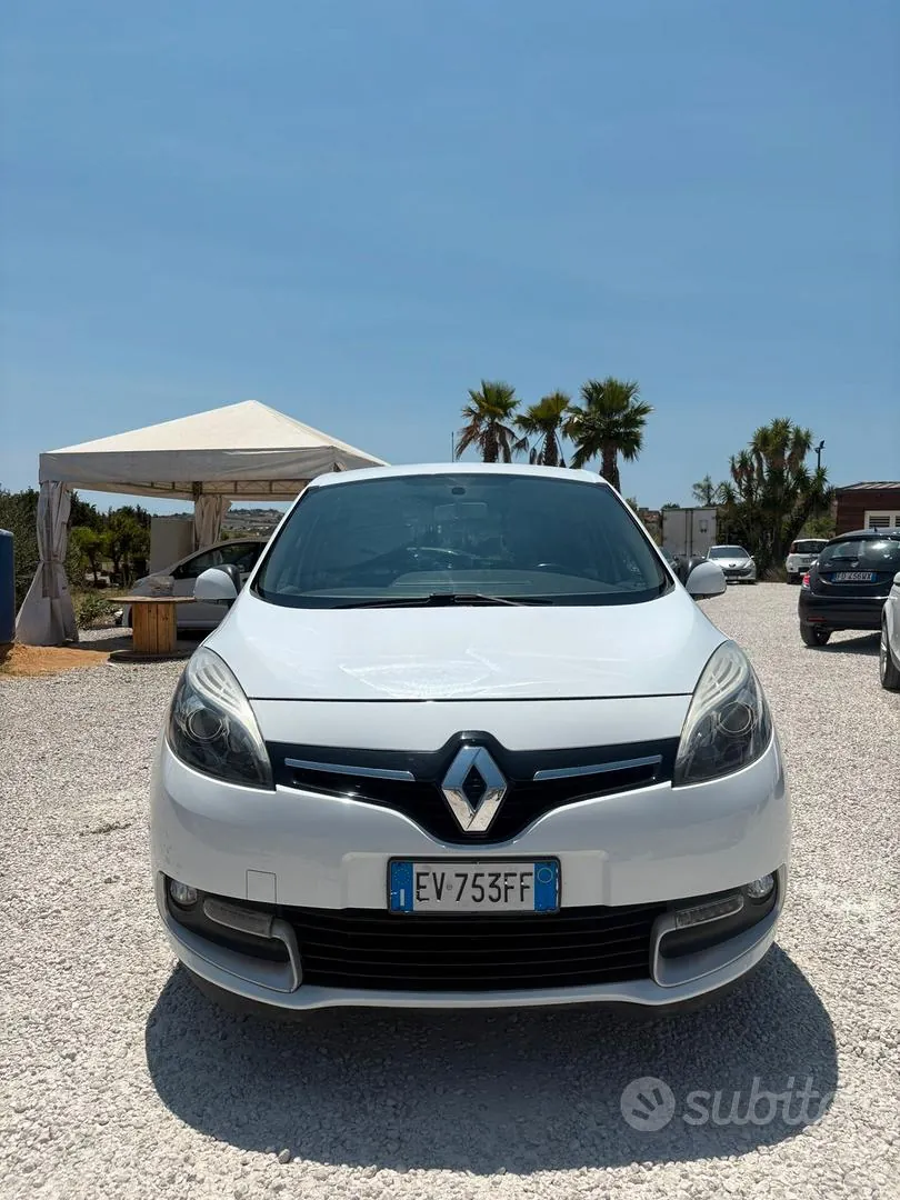 Renault Scenic 2014 photo 3