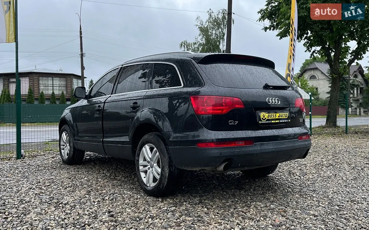 Audi Q7 2007 photo 5