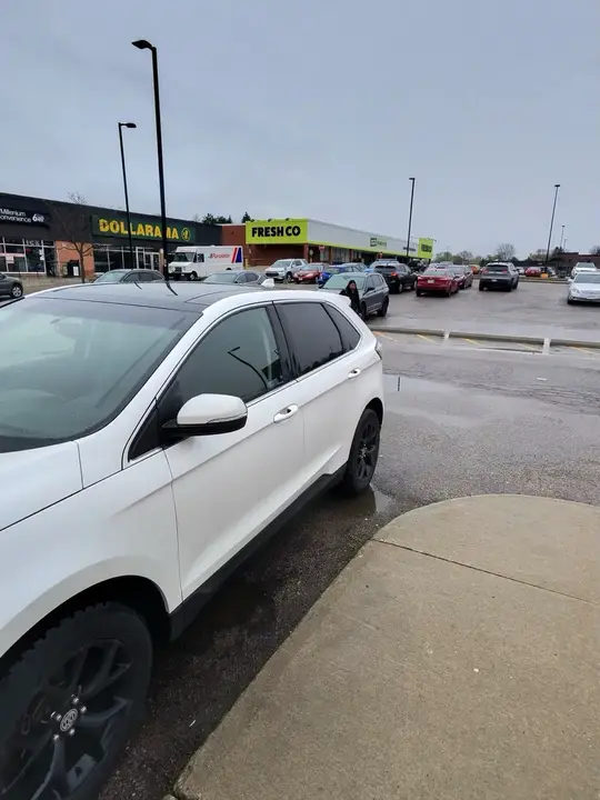 Ford Edge 2016 photo 2