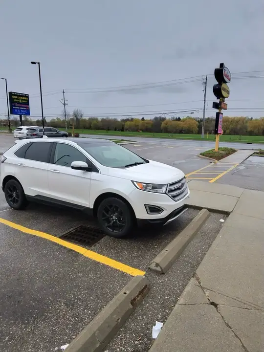 Ford Edge 2016 photo 3