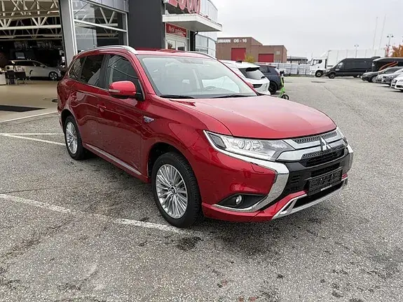 Mitsubishi Outlander 2020 photo 3