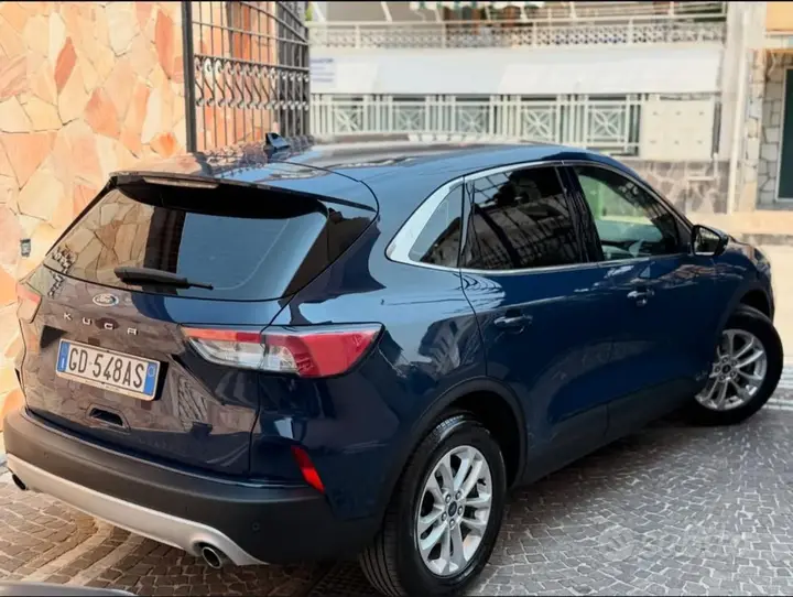 Ford Kuga 2020 photo 2