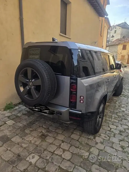Land Rover Defender 2021 photo 4