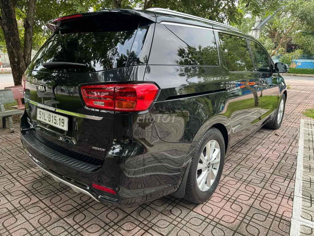 Kia Sedona 2020 photo 4