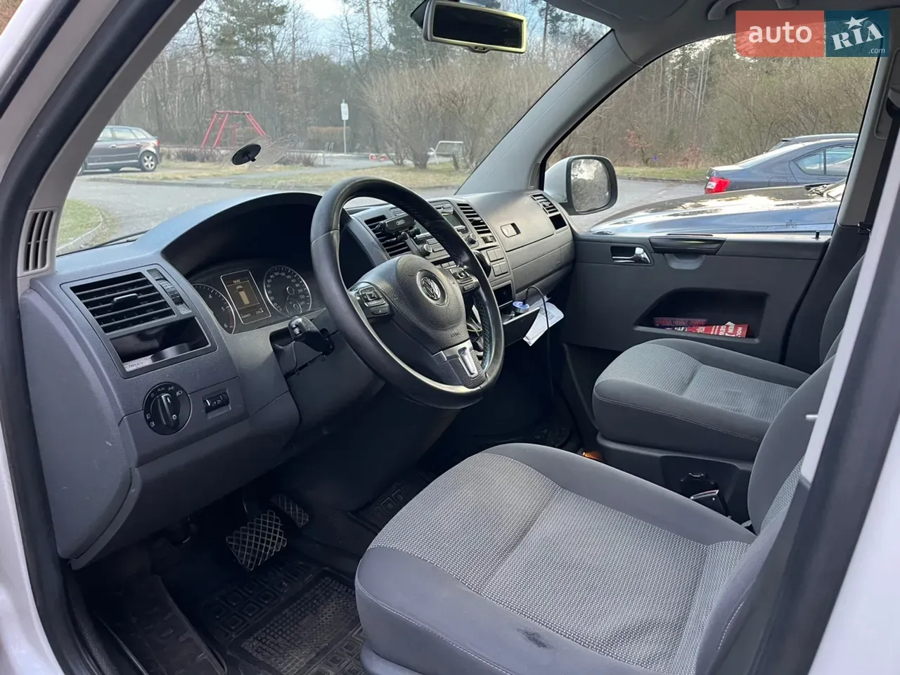 Volkswagen Caravelle 2011 photo 5