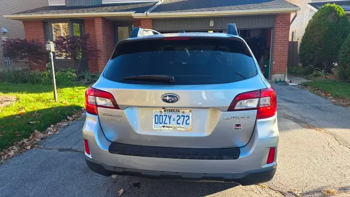 Subaru Outback 2015 photo 3