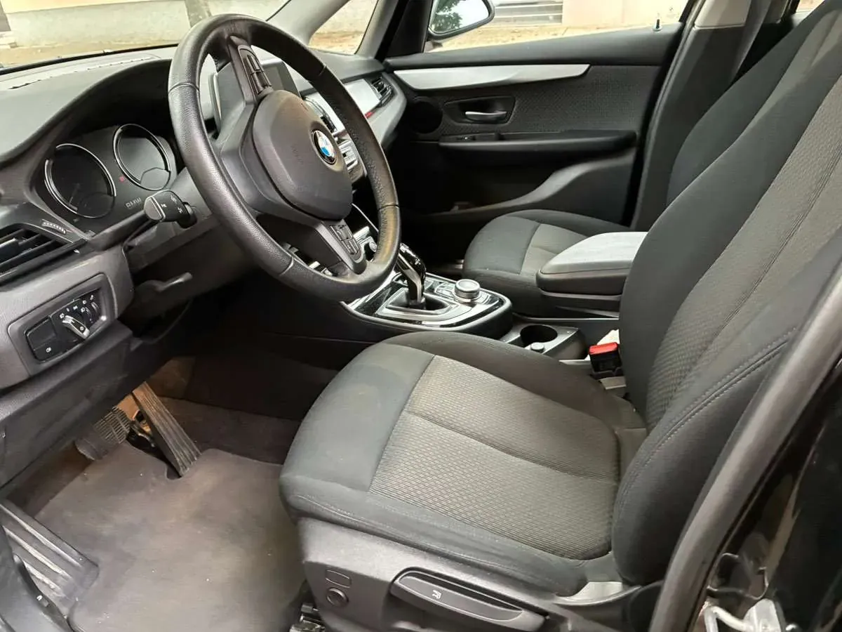 BMW 2 Series 2021 photo 2