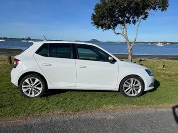 Skoda Fabia 2016 photo 2