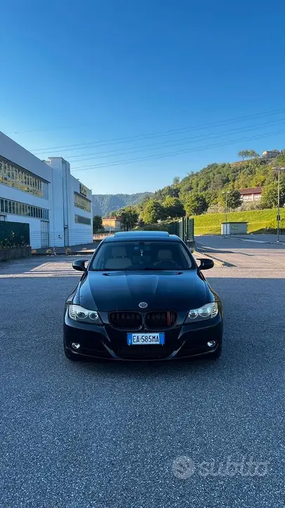 BMW 318D