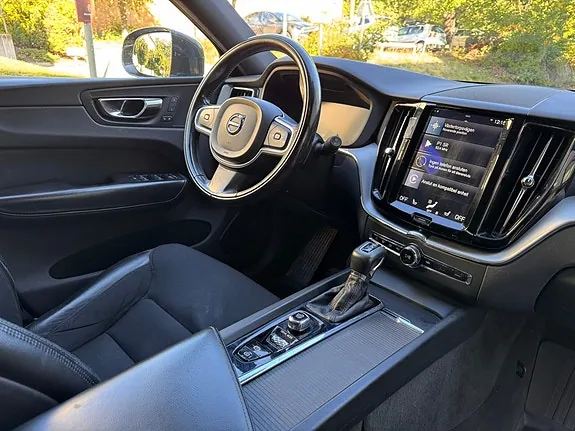 Volvo Xc60 2018 photo 5