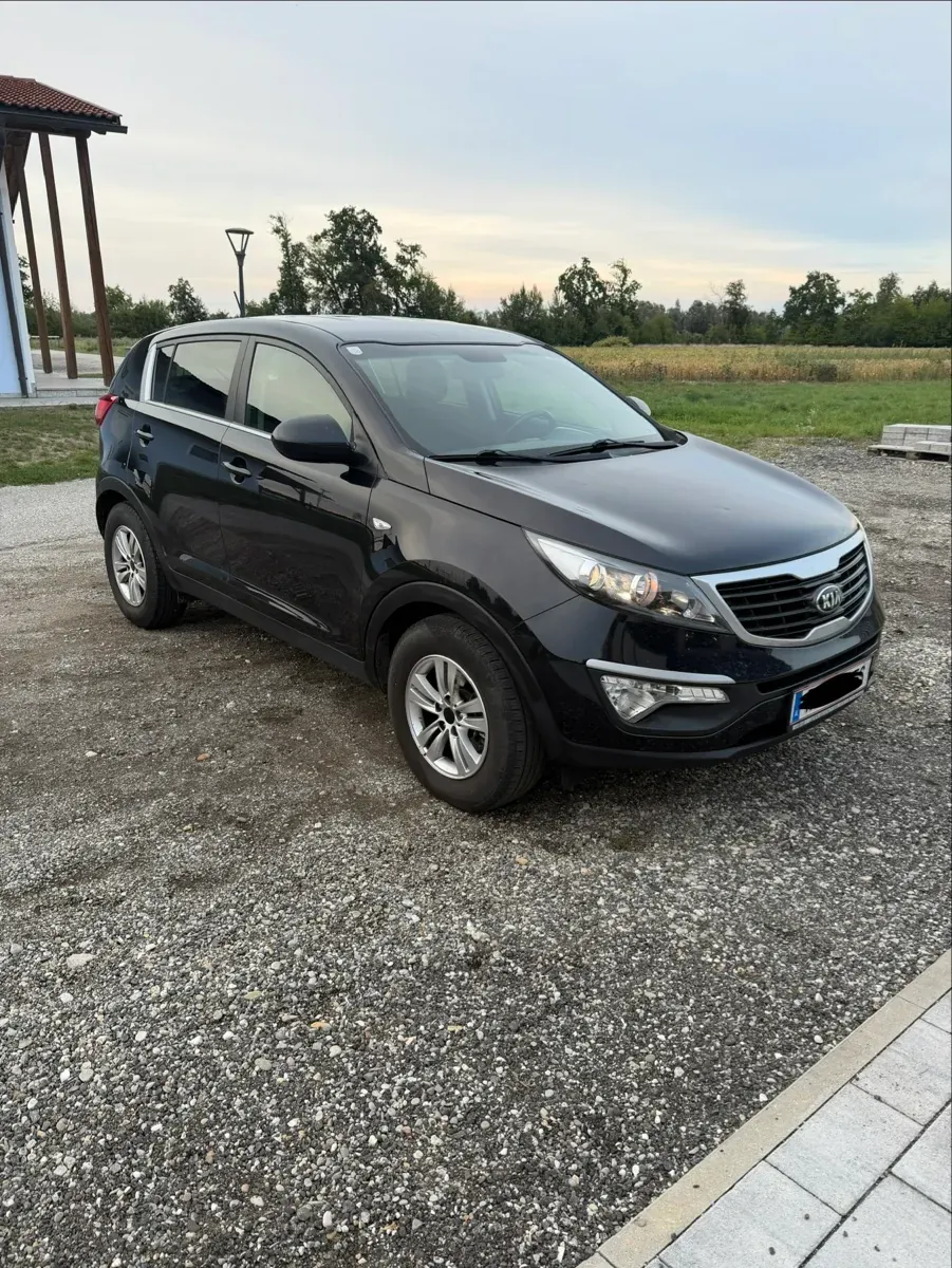 Kia Sportage 2013 photo 2