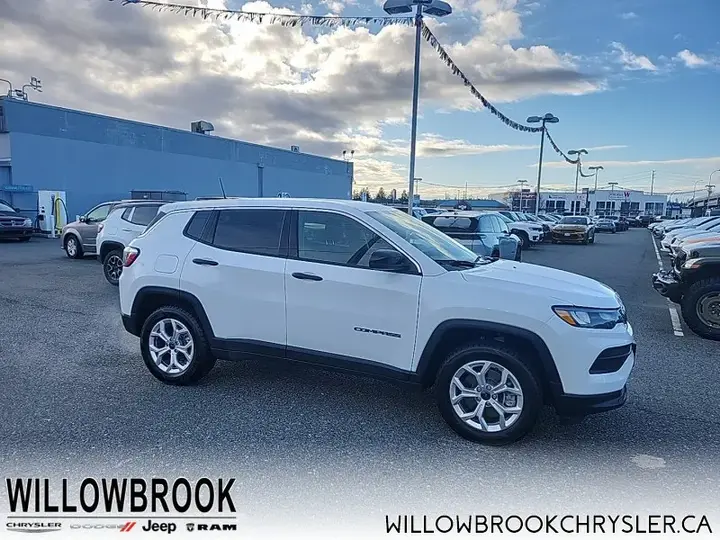 Jeep Compass 2025 photo 5