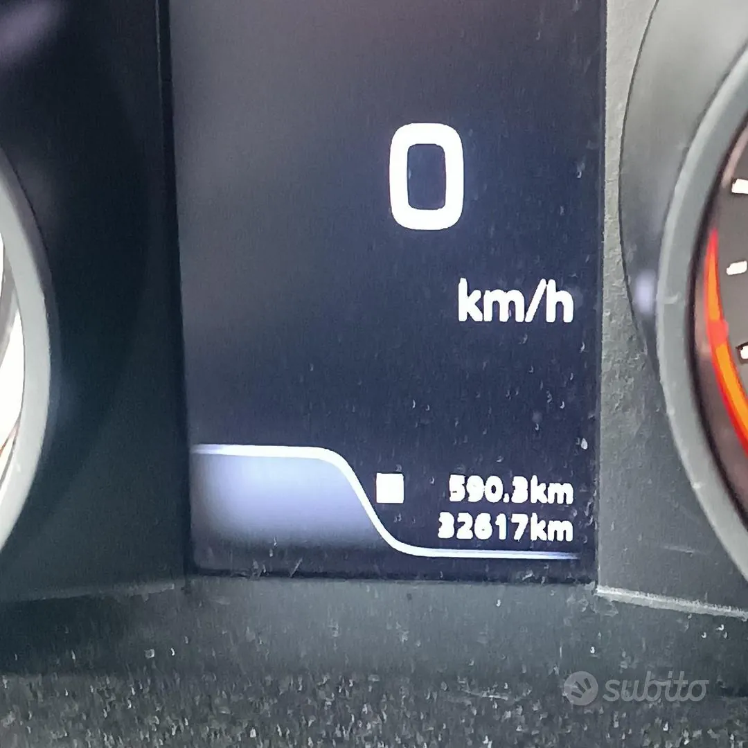 Suzuki Swift 2021 photo 4