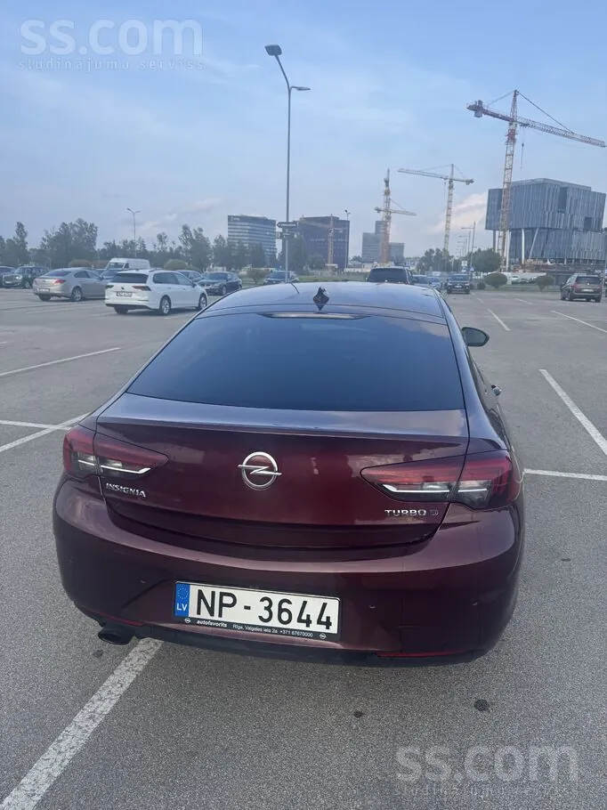 Opel Insignia 2018 photo 2