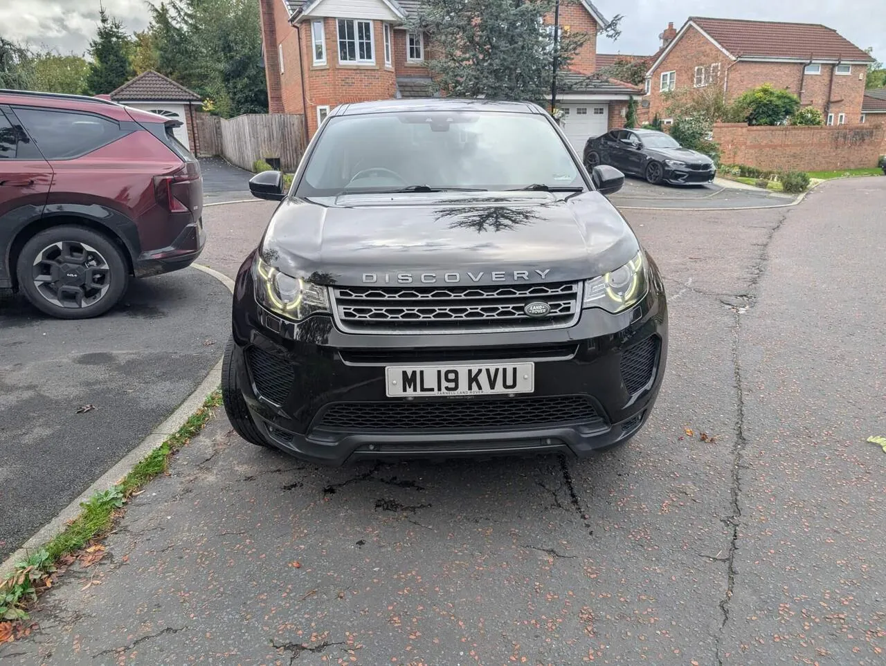 Land Rover Discovery Sport 2019 photo 3