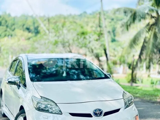 Toyota Prius 2013 photo 5