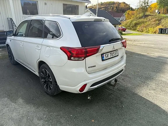 Mitsubishi Outlander 2016 photo 3