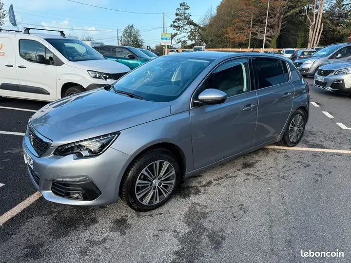 Peugeot 308 2021 photo 4