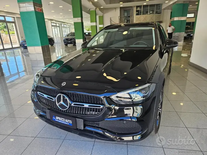Mercedes-Benz C 220 D 2023 photo 3