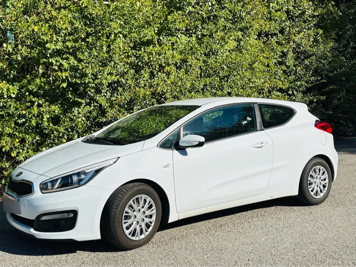 Kia Proceed 2018 photo 2