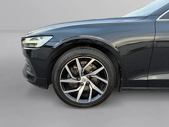 Volvo V60 2020 photo 3