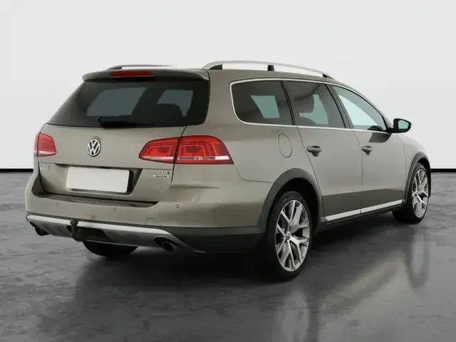 Volkswagen Passat Alltrack 2014 photo 4