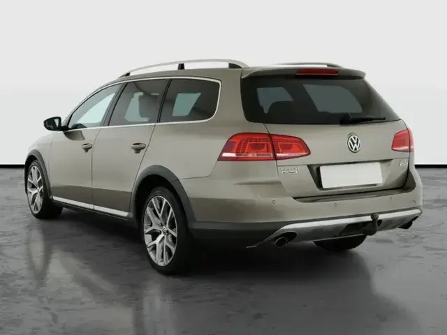 Volkswagen Passat Alltrack 2014 photo 3