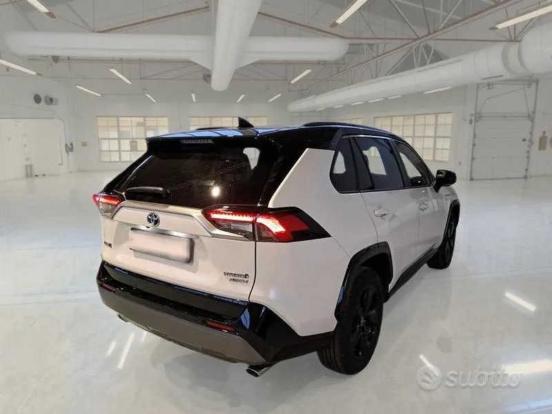 Toyota Rav4 2021 photo 4