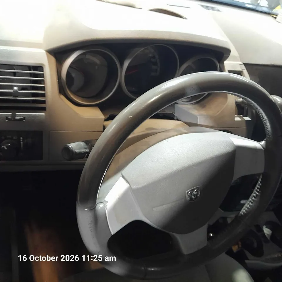 Dodge Caravan 2010 photo 3