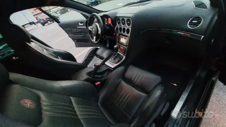 Alfa Romeo 159 2008 photo 4