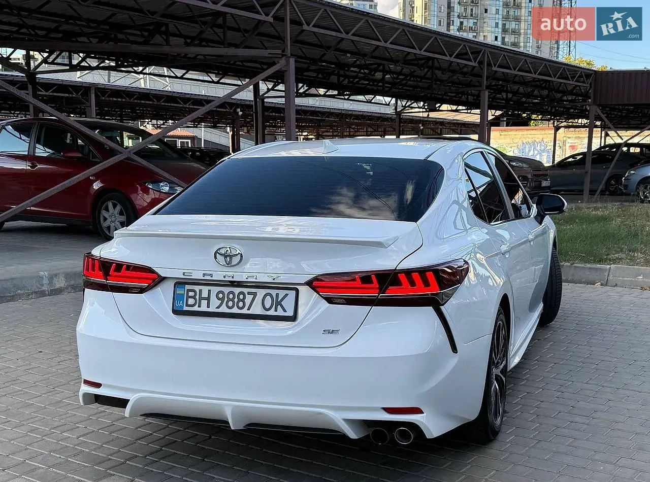 Toyota Camry 2019 photo 3
