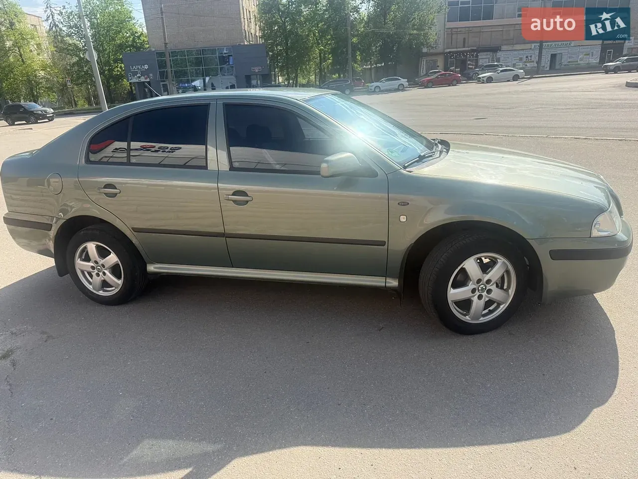 Skoda Octavia 2003 photo 3